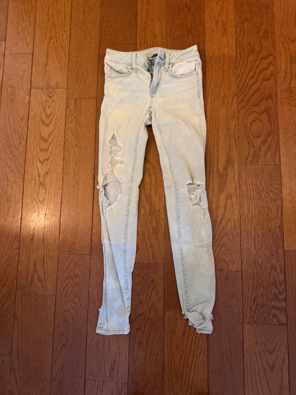 American Eagle Outfitters Light Blue Ripped Skinny Jeans